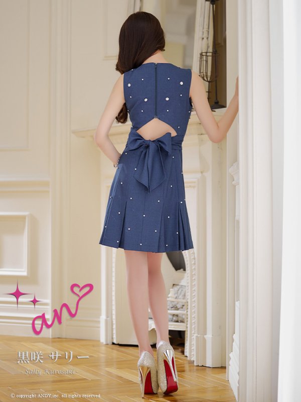 インディゴ モデル:黒咲サリー 身長:160cm 着用サイズ:Sサイズ