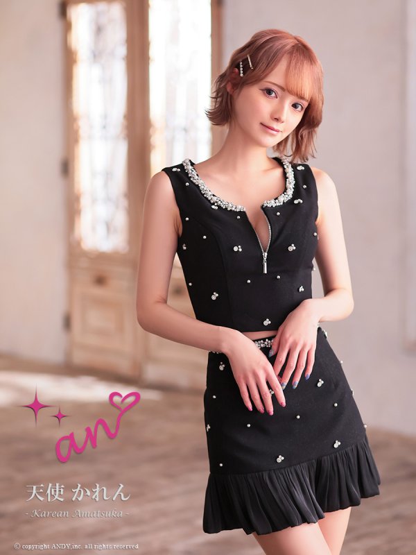 ブラック モデル:天使かれん 着用サイズ:Sサイズ