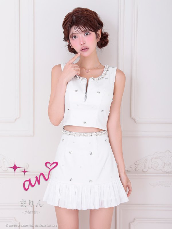 ホワイト モデル:まりん 身長:164cm 着用サイズ:Sサイズ