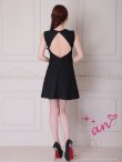 ブラック モデル：ももか　身長：156cm　着用サイズ：Sサイズ