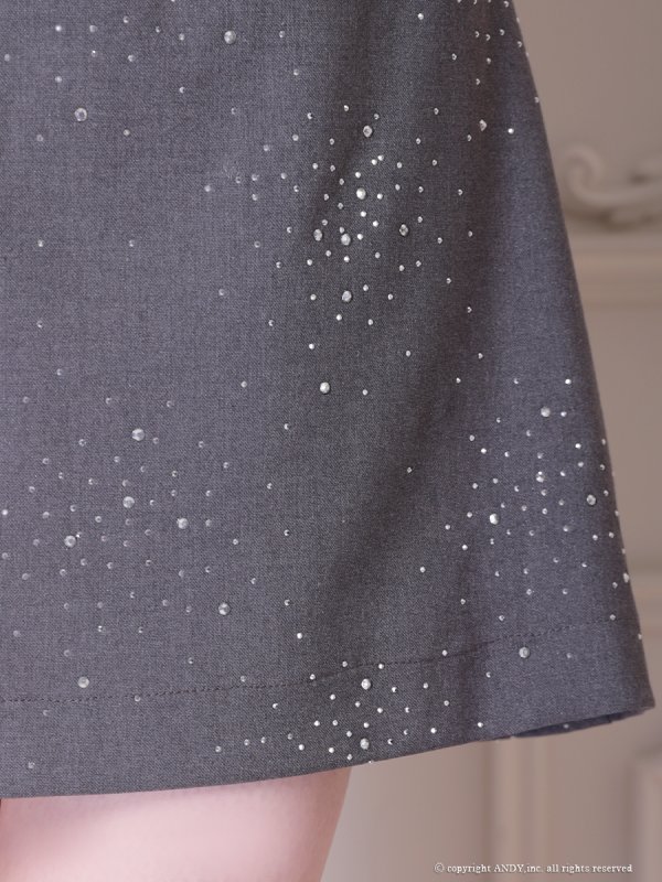 グレー モデル:ももか 身長:156cm 着用サイズ:Sサイズ