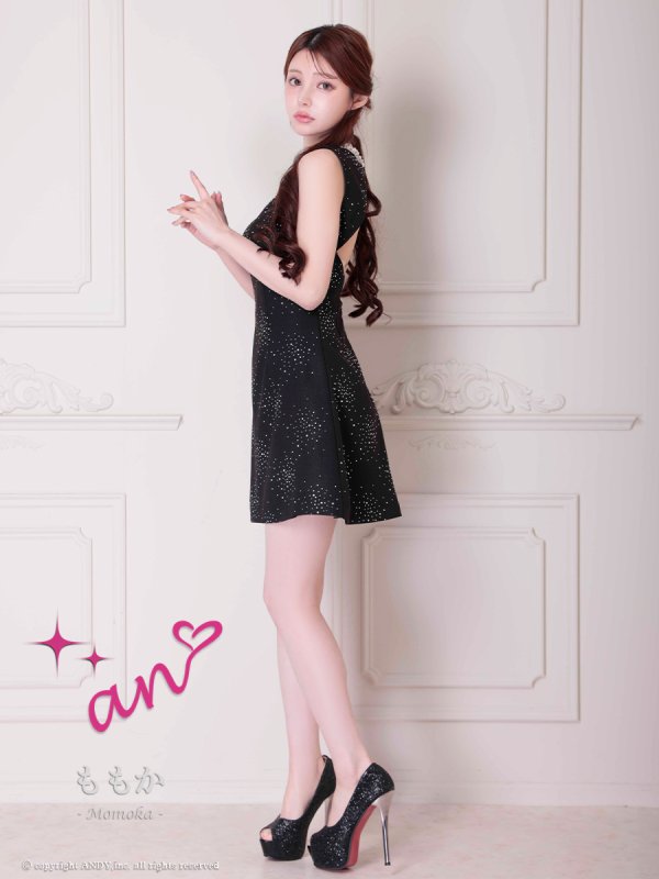 ブラック モデル:ももか 身長:156cm 着用サイズ:Sサイズ