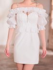 ホワイト モデル：天使かれん　身長：163cm　着用サイズ：Sサイズ