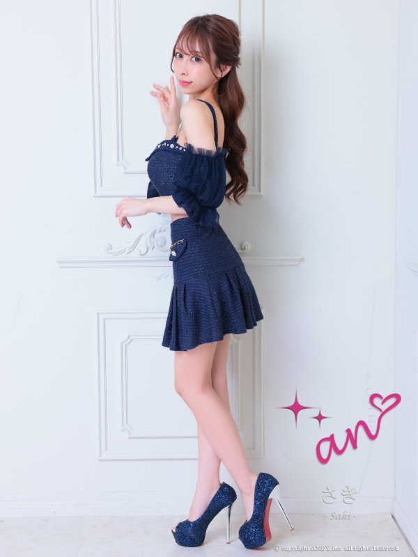 ネイビー モデル：さき　着用サイズ：Sサイズ