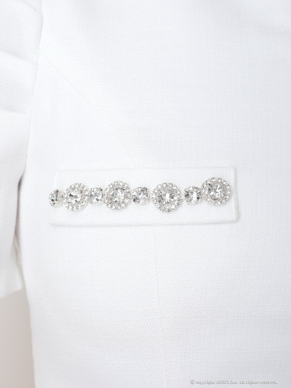 ホワイト モデル：まりん　着用サイズ：Sサイズ