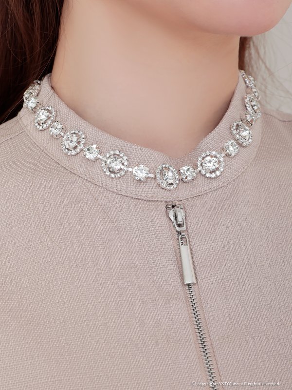 ベージュ モデル：ゆめ　身長：160cm　着用サイズ：Sサイズ