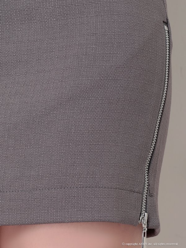 グレー モデル：まりん　着用サイズ：Sサイズ