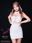 ホワイト モデル：如月れい　身長：156cm　着用サイズ：Sサイズ