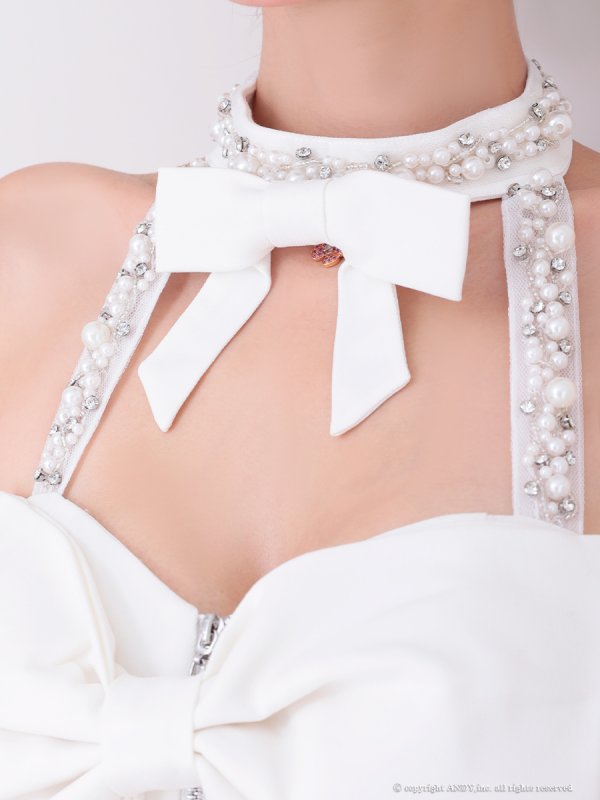 ホワイト モデル：まりん　身長：164cm　着用サイズ：Sサイズ