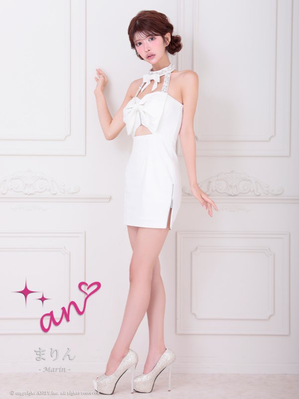 ホワイト モデル：まりん　身長：164cm　着用サイズ：Sサイズ