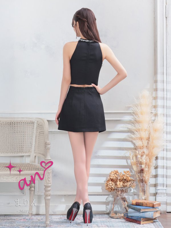 ブラック モデル:まりん 着用サイズ:Sサイズ