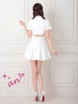 ホワイト　モデル：まりん　着用サイズ：Sサイズ