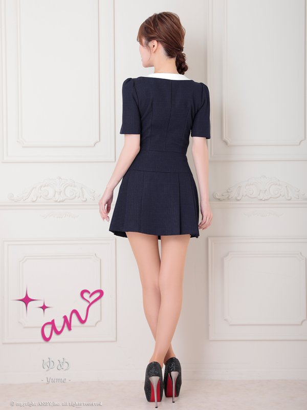 ネイビー モデル：ゆめ　身長：160cm　着用サイズ：Sサイズ