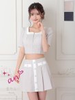ベージュ　モデル：まりん　着用サイズ：Sサイズ
