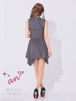 グレー モデル：如月れい　身長：156cm　着用サイズ：Sサイズ