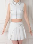 ホワイト モデル：まりん　着用サイズ：Sサイズ