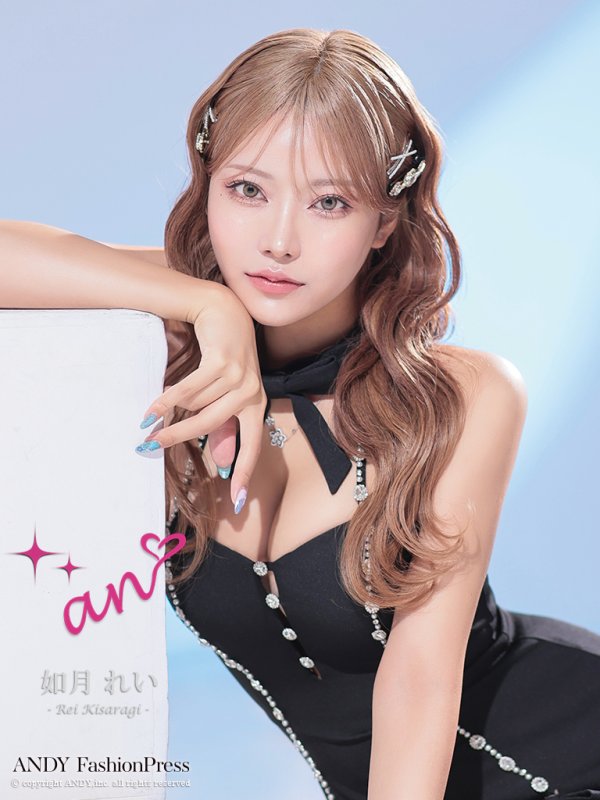 ブラック モデル:如月れい 身長:156cm 着用サイズ:Sサイズ