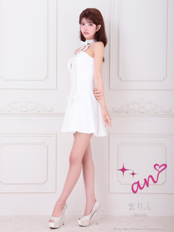 ホワイト　モデル：まりん　身長：164cm　着用サイズ：Sサイズ