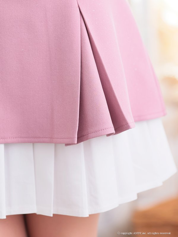 ピンクｘホワイト モデル：うづきふうか　身長：152cm　着用サイズ：Sサイズ