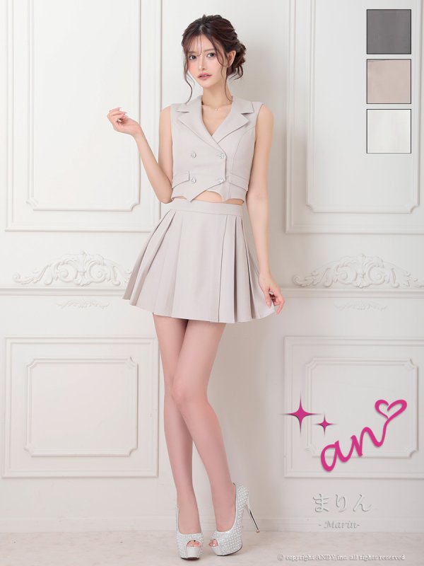 ベージュ モデル:まりん 着用サイズ:Sサイズ