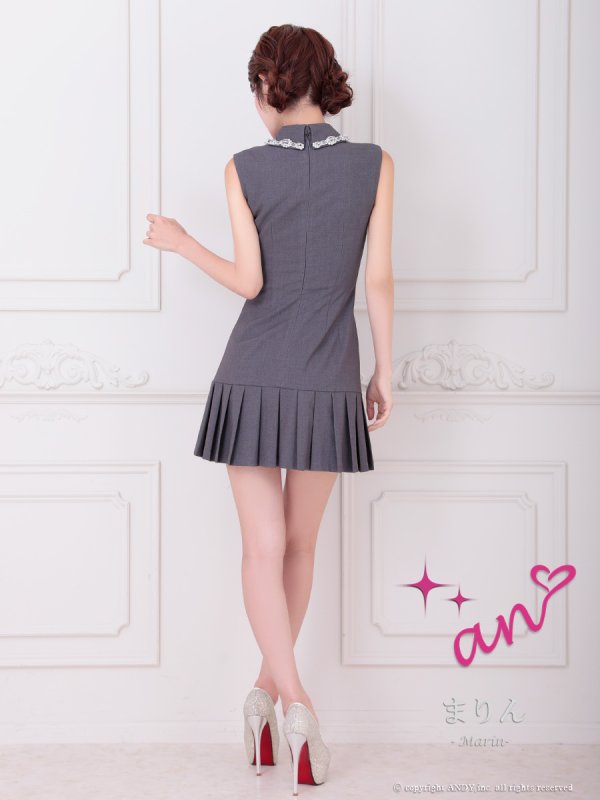 グレー　モデル：まりん　身長：164cm　着用サイズ：Sサイズ