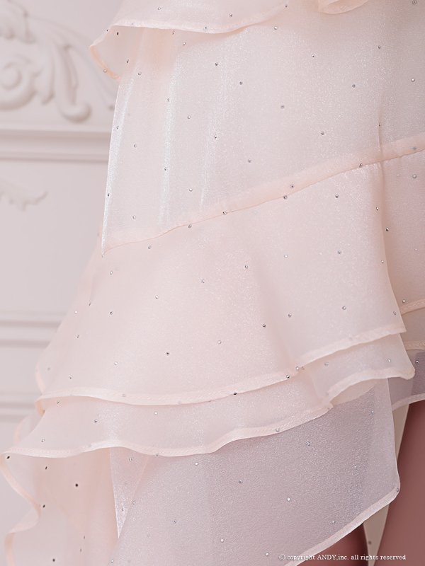 ベージュ モデル：まりん　身長：164cm　着用サイズ：Sサイズ