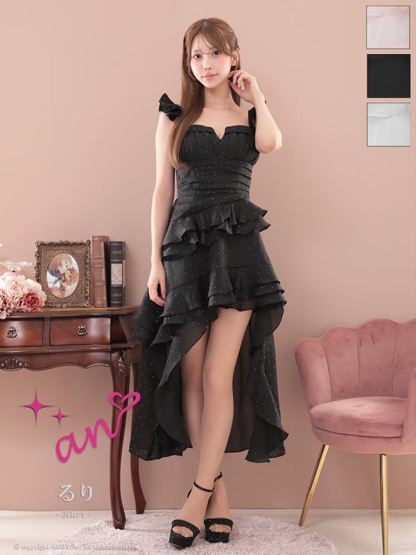 ブラック モデル：るり　身長：165cm　着用サイズ：Sサイズ