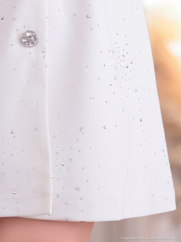 ホワイト モデル:りな 身長:160cm 着用サイズ:Sサイズ