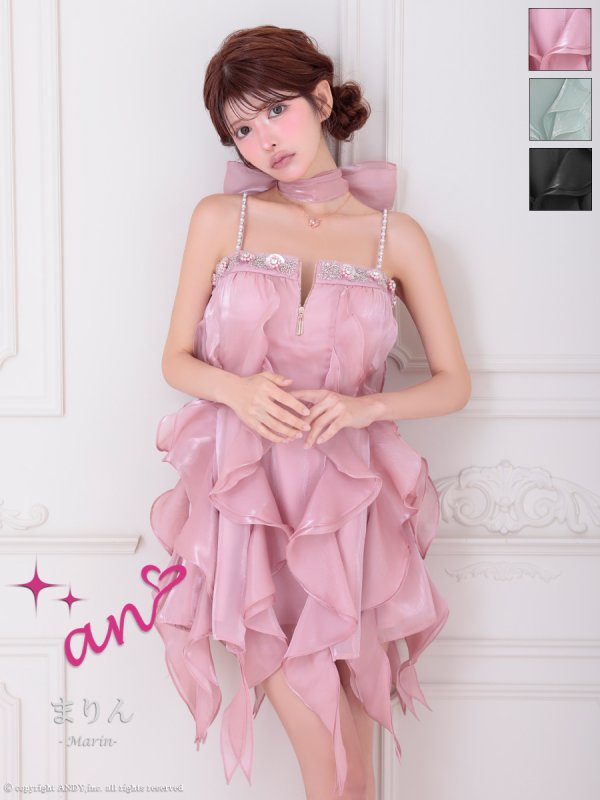 ピンク モデル：まりん　身長：164cm　着用サイズ：Sサイズ