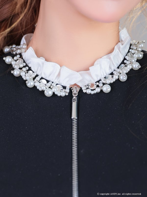 ブラックxホワイト モデル：るり　身長：165cm　着用サイズ：Sサイズ