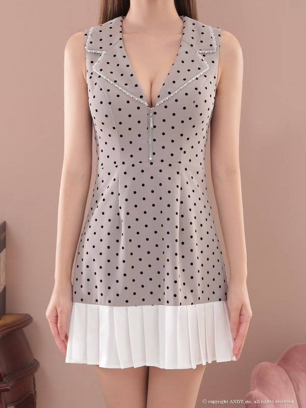 モカ　モデル：るりぴ　身長：165cm　着用サイズ：Sサイズ