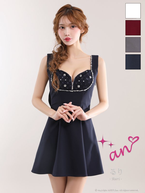 ネイビー　モデル：るりぴ　身長：165cm　着用サイズ：Sサイズ