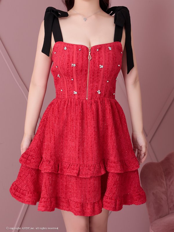 ブラックxレッド モデル:愛咲ななみ 着用サイズ:Sサイズ