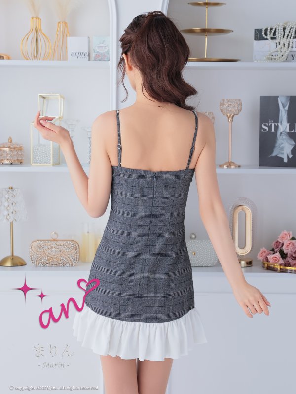 ブラック　モデル：まりん　着用サイズ：Sサイズ