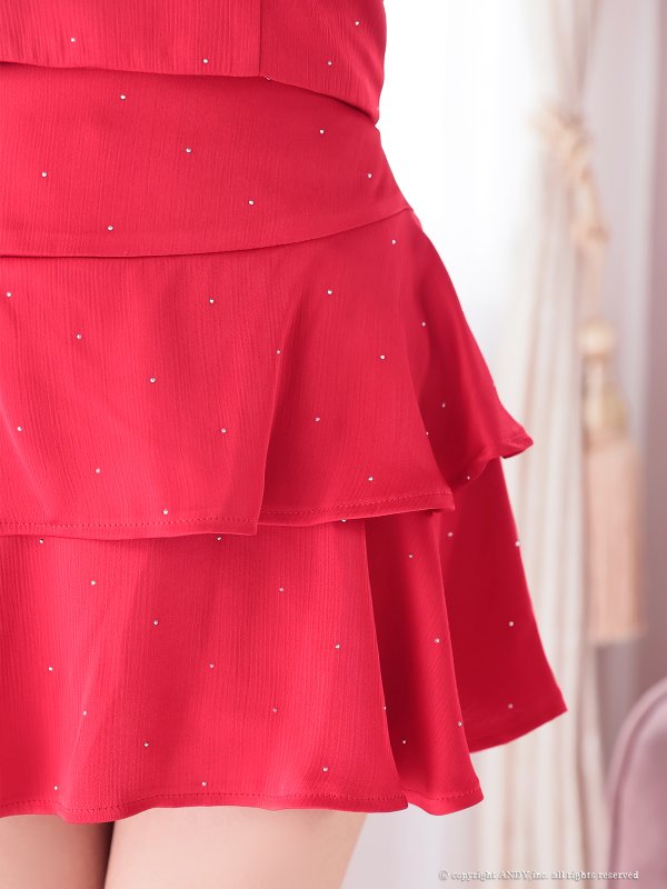 レッド モデル：のあ　着用サイズ：Sサイズ