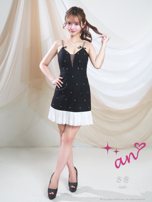 ブラック　モデル：さき　着用サイズ：Sサイズ