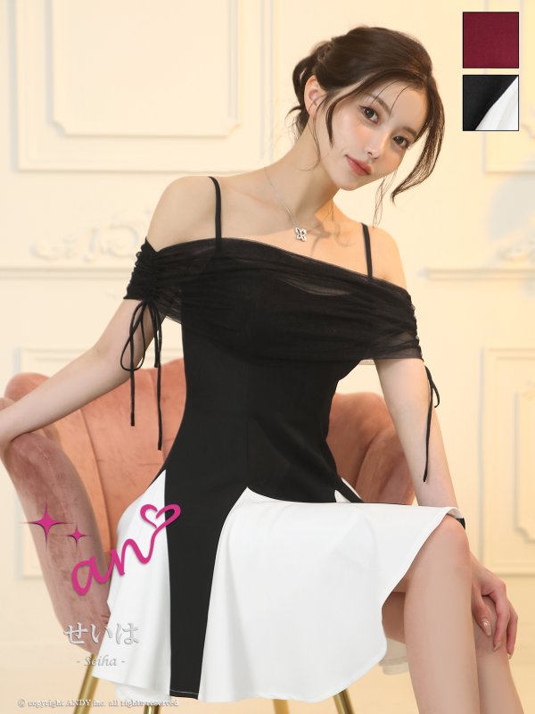 ブラックホワイト モデル:せいは 身長:161cm 着用サイズ:Sサイズ