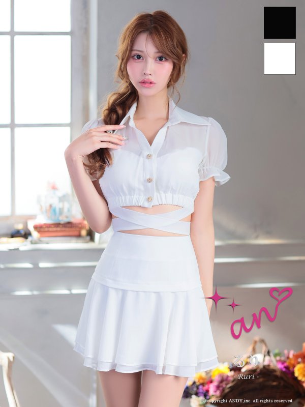 ホワイト　モデル：るり　身長：165cm　着用サイズ：Sサイズ