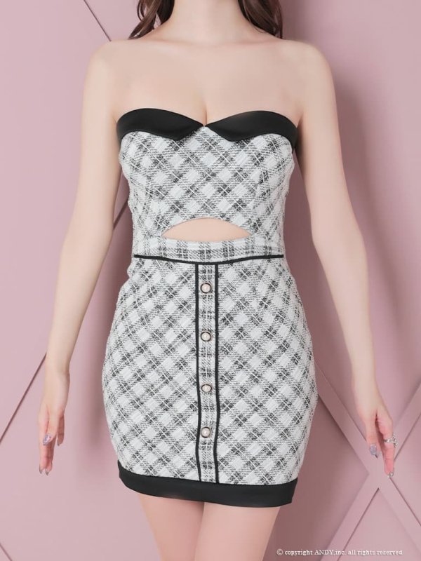 ブラックチェック　モデル：桜咲乃愛　身長：164cm　着用サイズ：Sサイズ