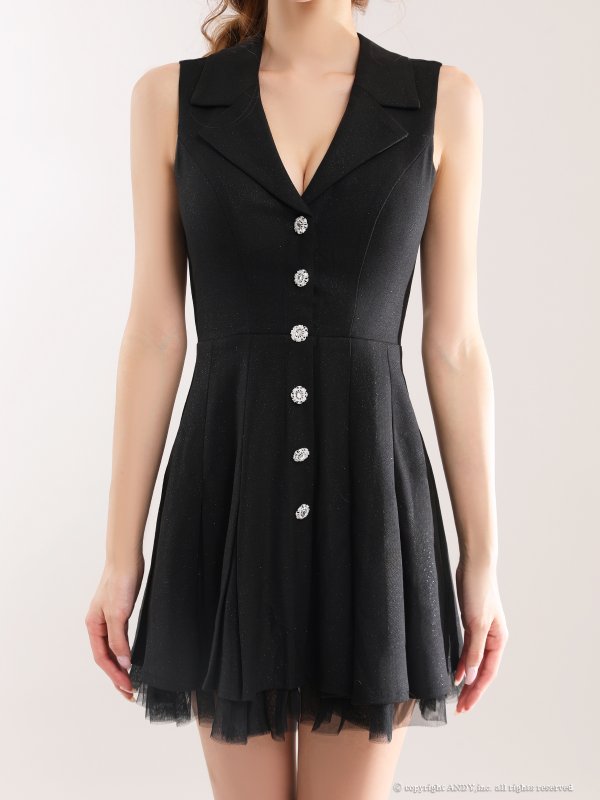 ブラック モデル：るりぴ　身長：165cm　着用サイズ：Sサイズ