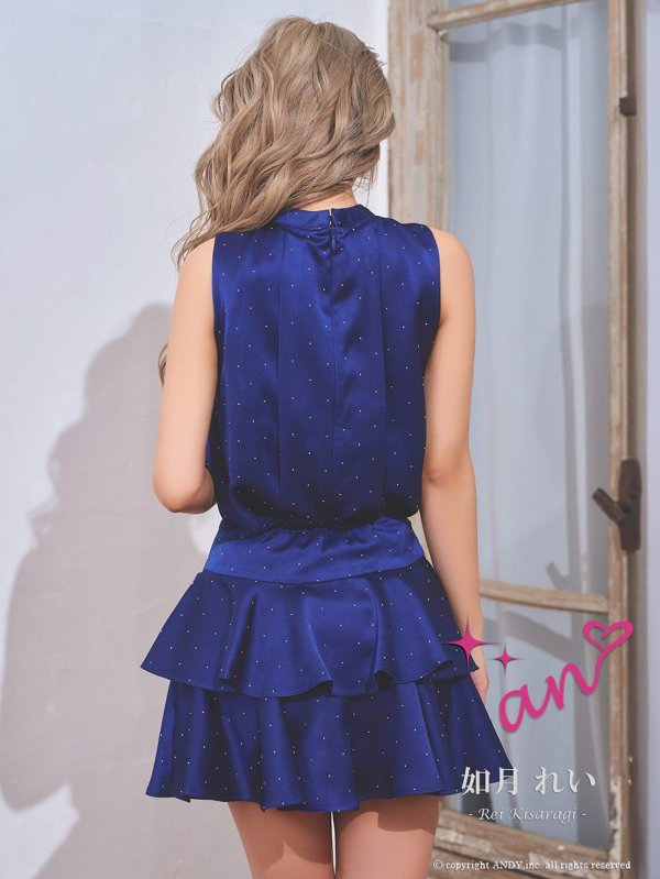 ネイビー　モデル：如月れい　身長：156cm　着用サイズ：Sサイズ
