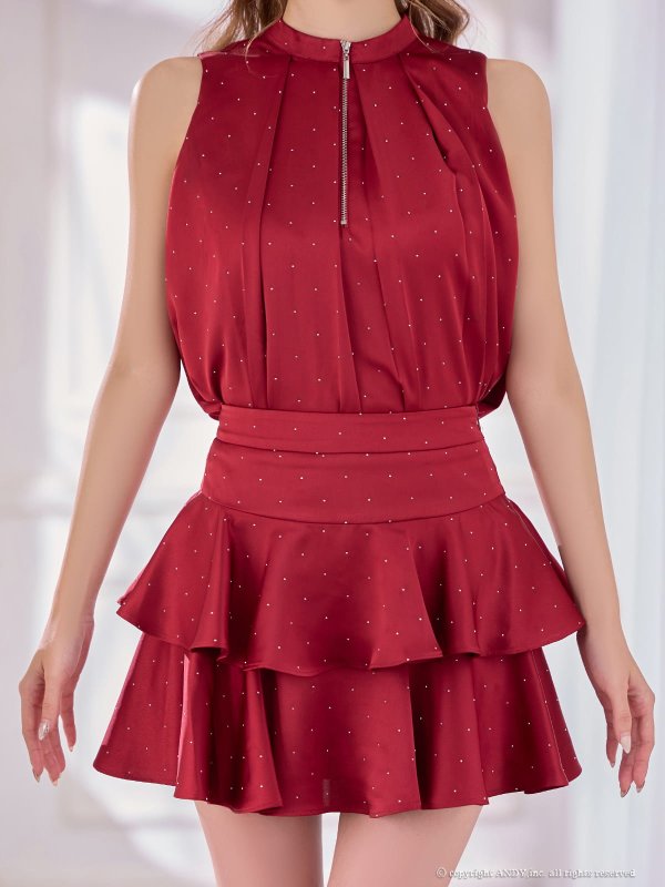 ワインレッド　モデル：桜咲乃愛　身長：164cm　着用サイズ：Sサイズ