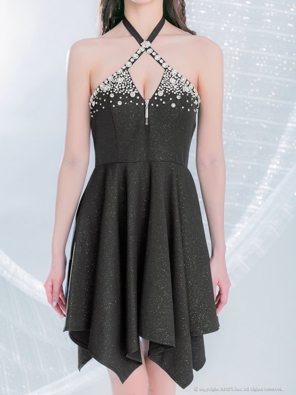 ブラック　モデル：みい　着用サイズ：Sサイズ