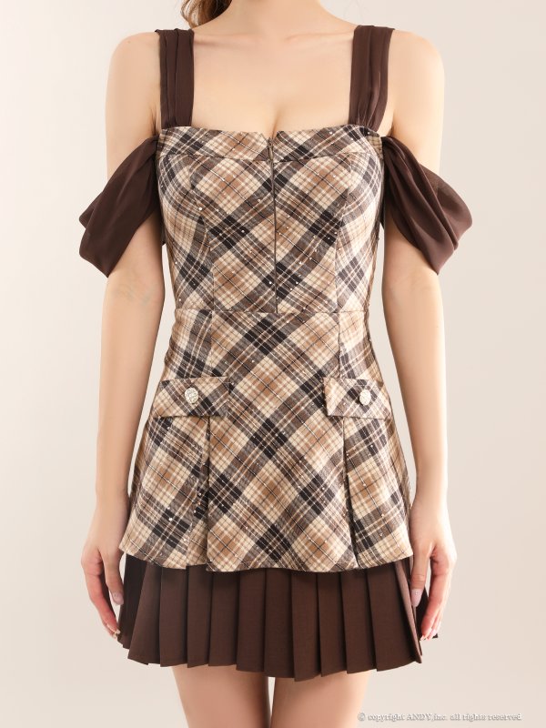 ブラウン モデル：るりぴ　身長：165cm　着用サイズ：Sサイズ