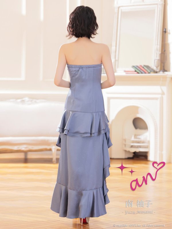 ブルー　モデル：南柚子　身長：163cm　着用サイズ：Sサイズ