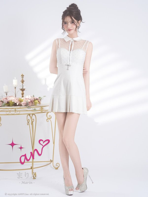 ホワイト　モデル：まりん　身長：171cm　着用サイズ：Sサイズ