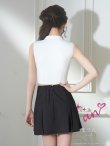 ホワイトxブラック　モデル：まりん　着用サイズ：Sサイズ