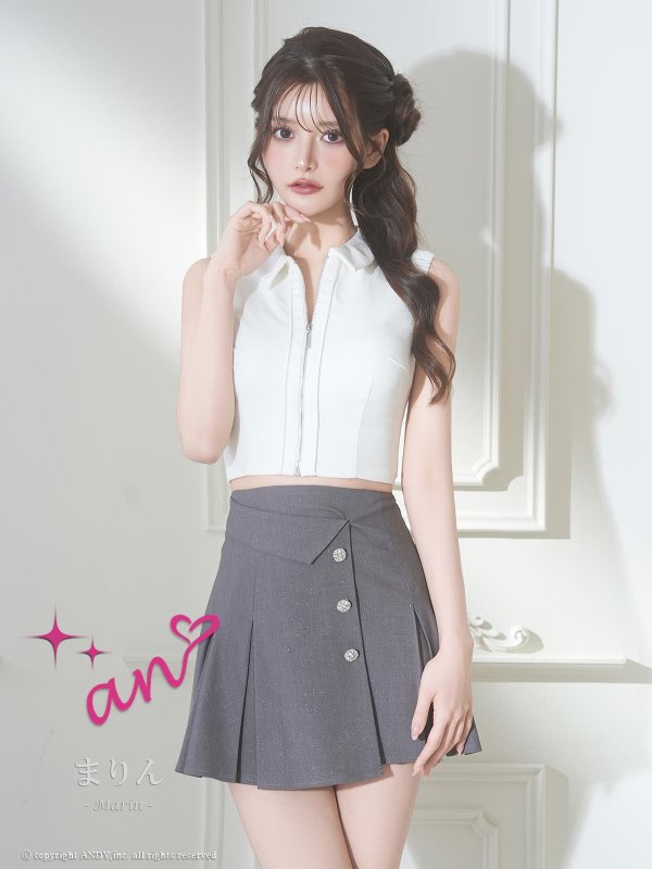 ホワイトｘグレー　モデル：まりん　身長：164cm　着用サイズ：Sサイズ