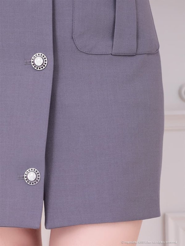 グレー モデル：まりん　身長：164cm　着用サイズ：Sサイズ