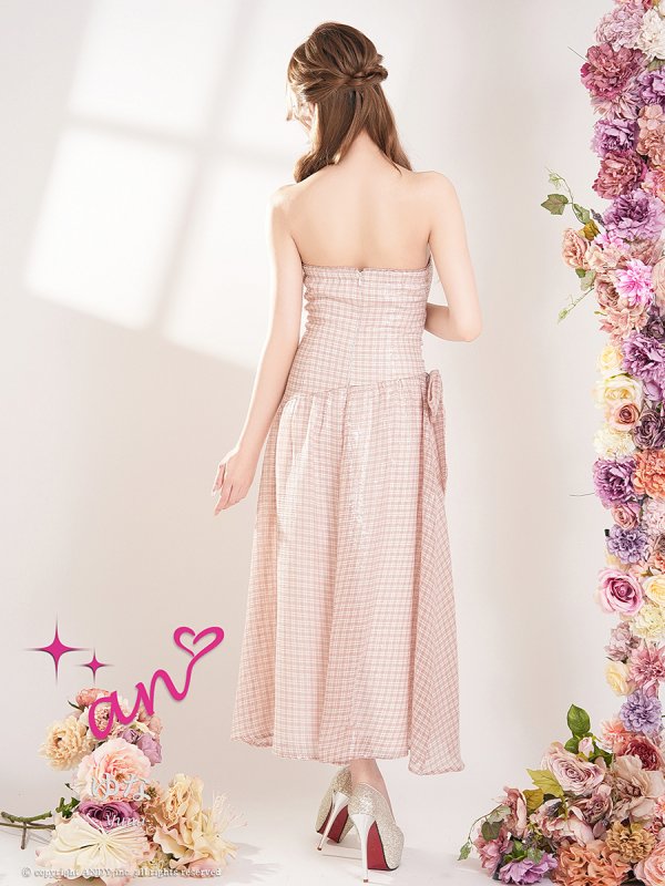 ピンク　モデル：ゆな　着用サイズ：Sサイズ